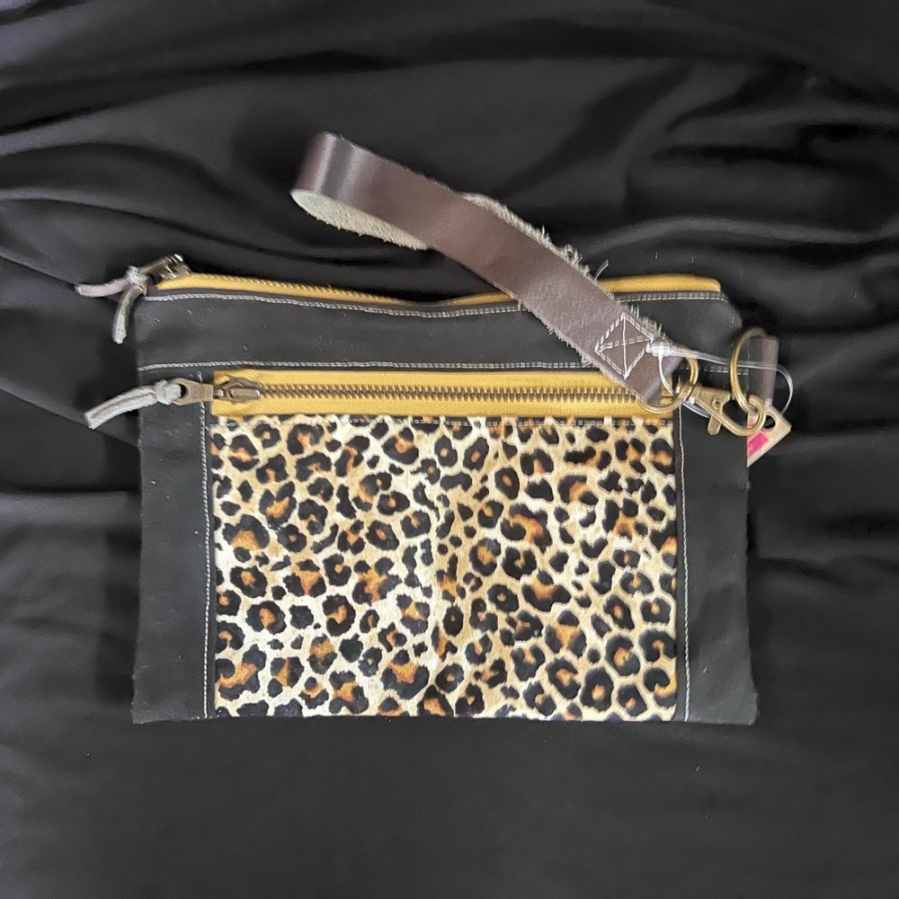 Leopard Wristlet (homemade) NEW